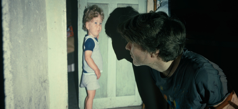 Contre toute lumière dansent mes ombres Contre toute lumière dansent mes ombres