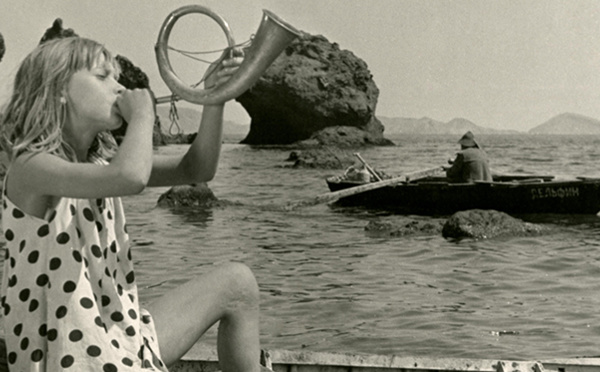 La Jeune fille à l'écho